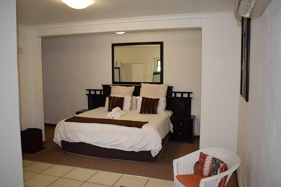 Khaya La Manzi Guest Lodge Hibberdene Exterior foto